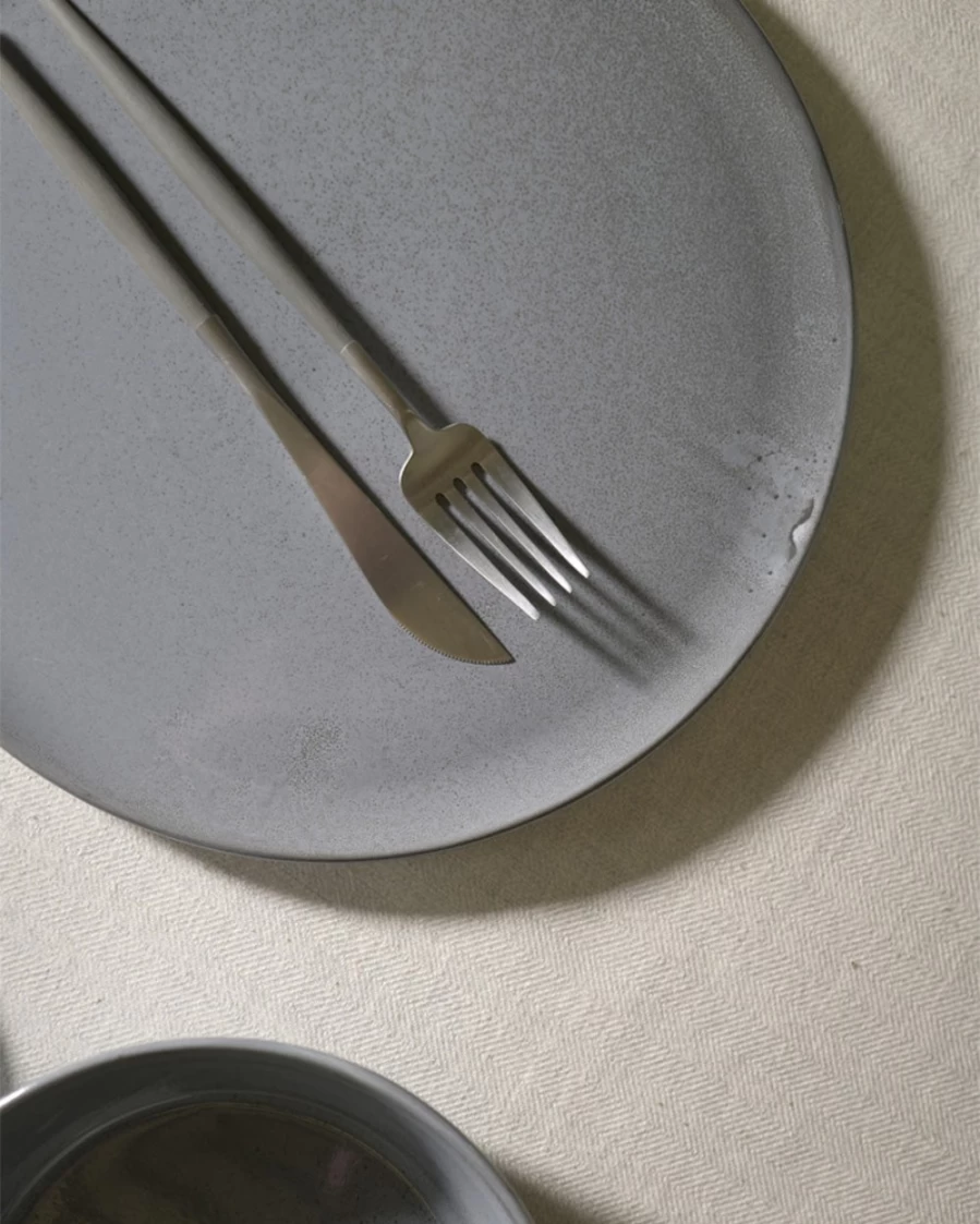 Robert Gordon Storm Collection Canvas Textured Dinner Plate - Handcrafted Ceramic Tableware
